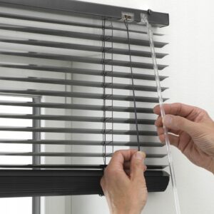 Żaluzja ścienna aluminiowa 25mm grafit 60 x 175cm